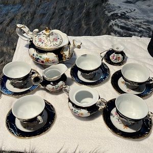 15 pieces fine porcelain